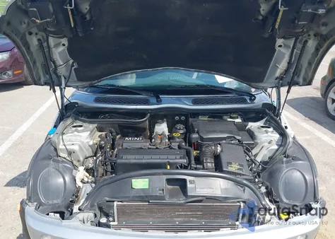 2003 Mini Cooper z USA, uszkodzony, nr VIN WMWRC334X3TC43283